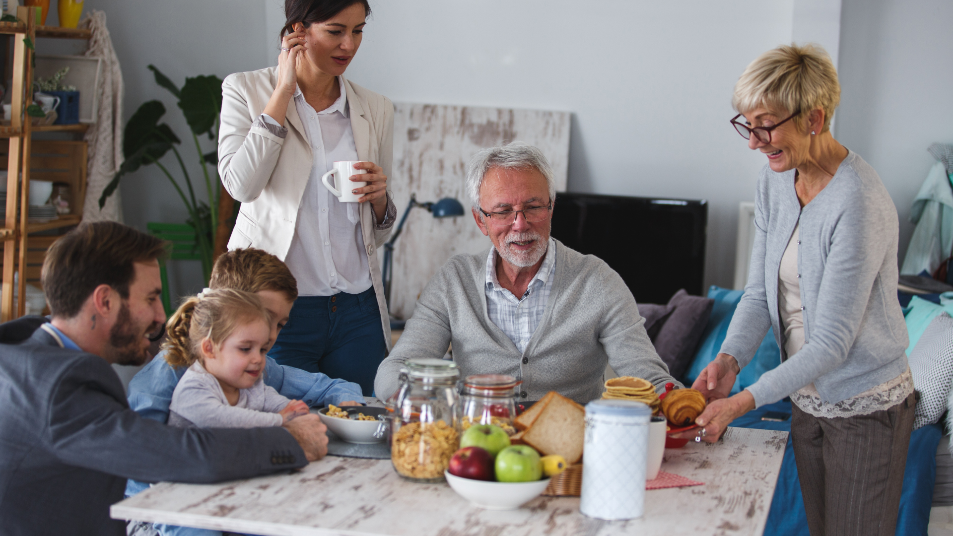 petit dejeuner personnes agees ehpad